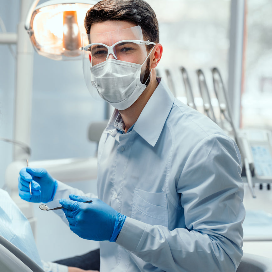 ootopfti.com le matériel dentaire tout simplement, vous propose votre équipement de protection individuelle au meilleur prix:  gants, masques, lunettes, visières, gel hydroalcoolique 