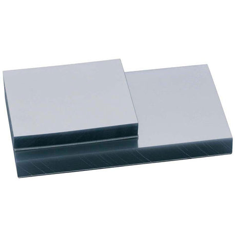 Blocs en PVC transparentes.  Propriétés :  Feuilles très solides : ne se déchirent pas. Pas de pénétration de liquide dans la feuille de PVC. Base antidérapante qui permet de maintenir le bloc pendant la spatulation. Dispositif médical de classe I. Fabricant : CFPM.  Le bloc de 100 feuilles : Dimensions 7 x 8 cm   Le bloc de 100 feuilles : Dimensions 14 x 8 cm