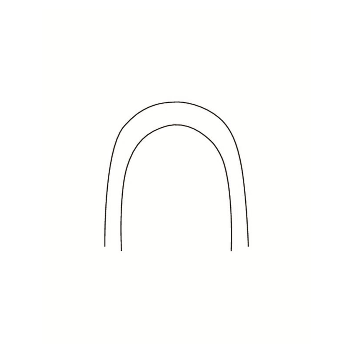 (Arc rectangulaire à 8 brins) Ce fil à 8 brins est suffisamment flexible pour être utilisé comme fil de nivellement dans les stades initiaux ou comme fil de stabilisation.  Remplace la plupart des fils ronds torsadés, les fils ronds et même rectangulaires solides.
